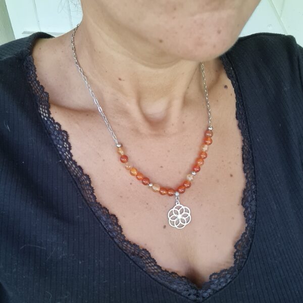 Collier Graine de vie cornaline – Image 2