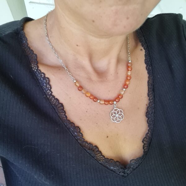 Collier Graine de vie cornaline