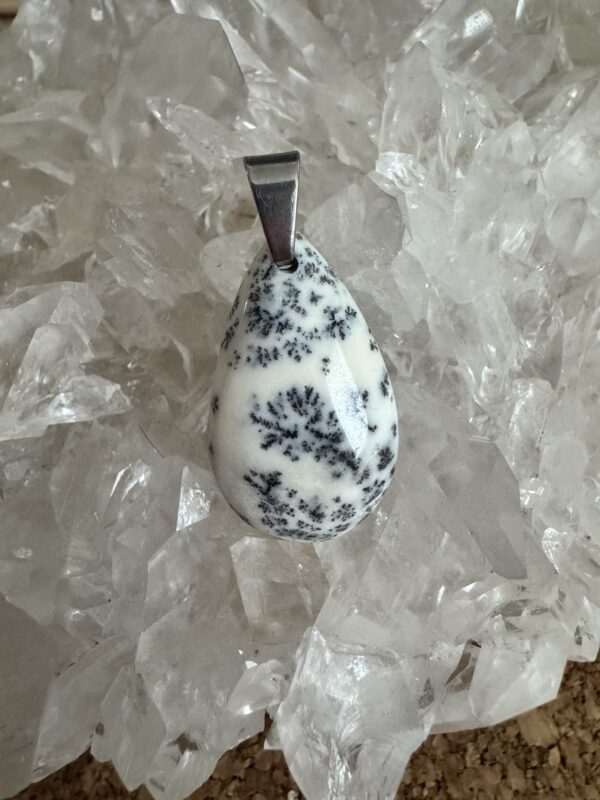 Pendentif agate dendritique AA