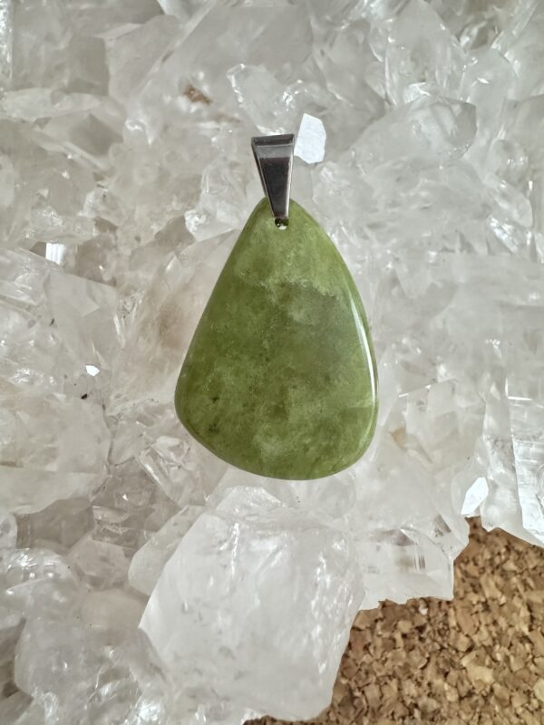 Pendentif serpentine A